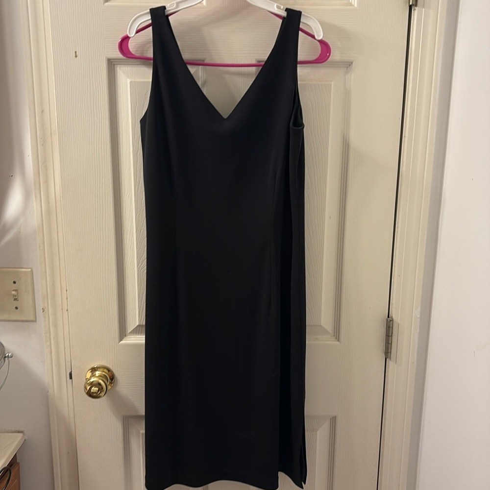 Gap Little Black V neck Dress. Size 8